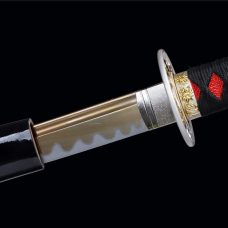 GoldenPhoenixKatana04.jpg